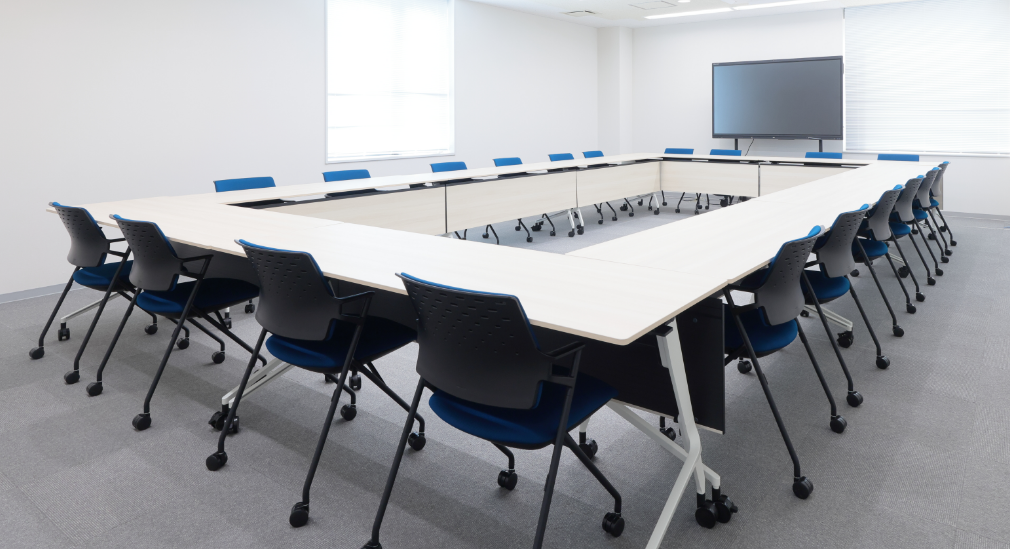 �E�F�u��c���ł���ݔ����������c���E���ڎ�